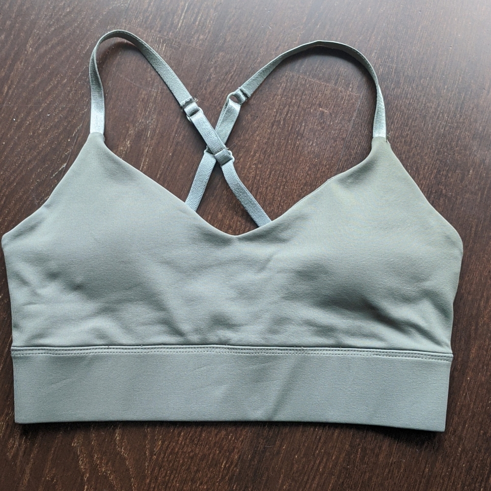 Hunter Green Yoga Outfit - Picture 2 of 9